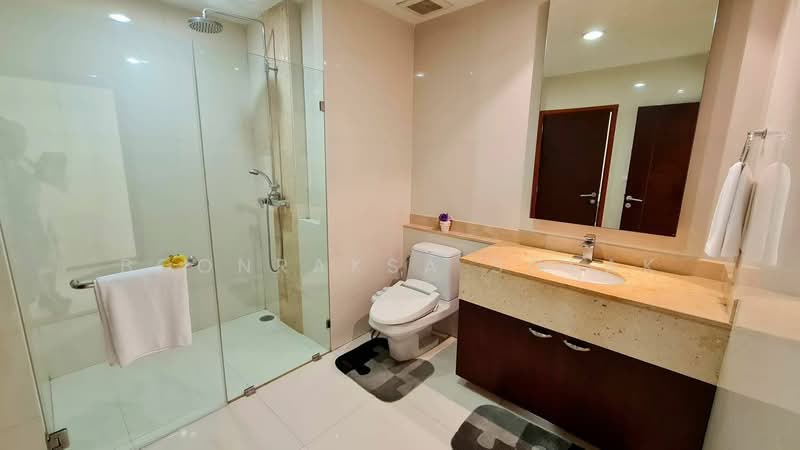 Piyathip Place, Bangkok, 24 Soi Prommitr, Khlong Tan Nua, Watthana, Bangkok, 3 Bedrooms, 260 sqm, Apartment For Rent, by Boonraksa Sopak, 500366190 - DDproperty.com