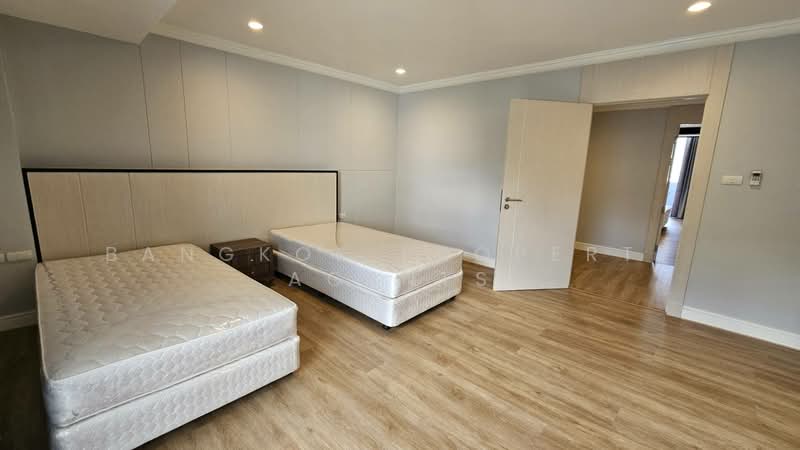 Raj Mansion, Bangkok, 31-33 Soi Sukhumvit 20, Khlong Toei, Bangkok, 4 Bedrooms, 380 sqm, Condo For Rent, by BANGKOK PROPERTY AGENTS, 500366229 - DDproperty.com