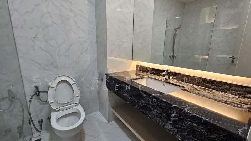 Raj Mansion, Bangkok, 31-33 Soi Sukhumvit 20, Khlong Toei, Bangkok, 4 Bedrooms, 380 sqm, Condo For Rent, by BANGKOK PROPERTY AGENTS, 500366229 - DDproperty.com