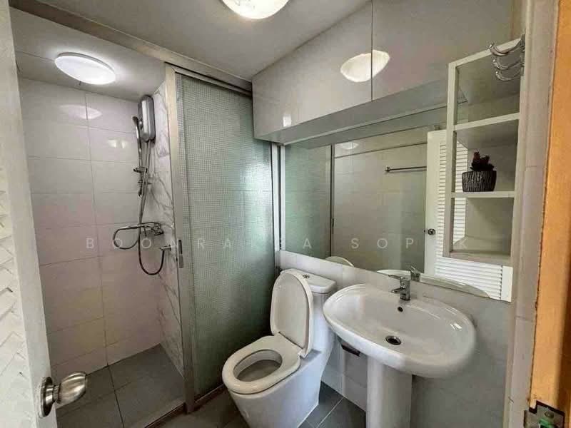 Silom Suite, Bangkok, Soi Sathorn 12, Sathorn Road, Silom, Bang Rak, Bangkok, 3 Bedrooms, 110 sqm, Condo For Rent, by Boonraksa Sopak, 500366230 - DDproperty.com