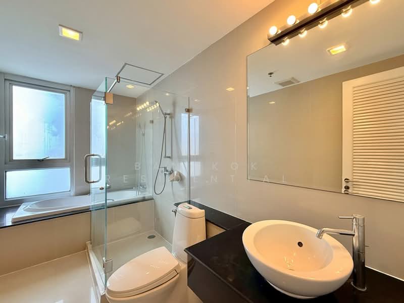 Nusasiri Grand, Bangkok, Soi Sukhumvit 42, Phra Kanong, Khlong Toei, Bangkok, 2 Bedrooms, 123 sqm, Condo For Rent, by Bangkok Residential, 500366231 - DDproperty.com