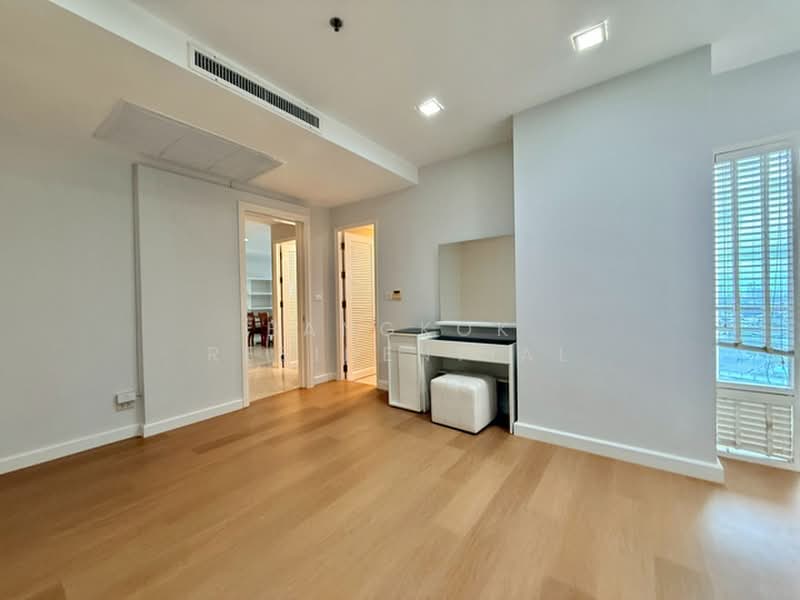 Nusasiri Grand, Bangkok, Soi Sukhumvit 42, Phra Kanong, Khlong Toei, Bangkok, 2 Bedrooms, 123 sqm, Condo For Rent, by Bangkok Residential, 500366231 - DDproperty.com