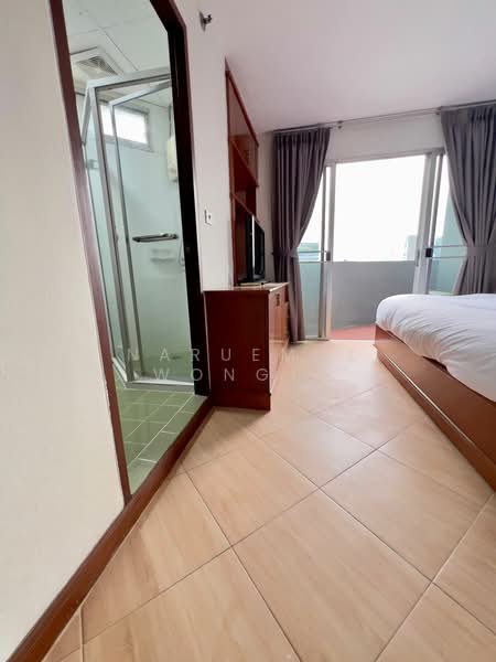Witthayu Complex, Bangkok, 1673 New Petchaburi Road, Makkasan, Ratchathewi, Bangkok, 3 Bedrooms, 90 sqm, Condo For Rent, by Naruemol Wongta, 500366236 - DDproperty.com