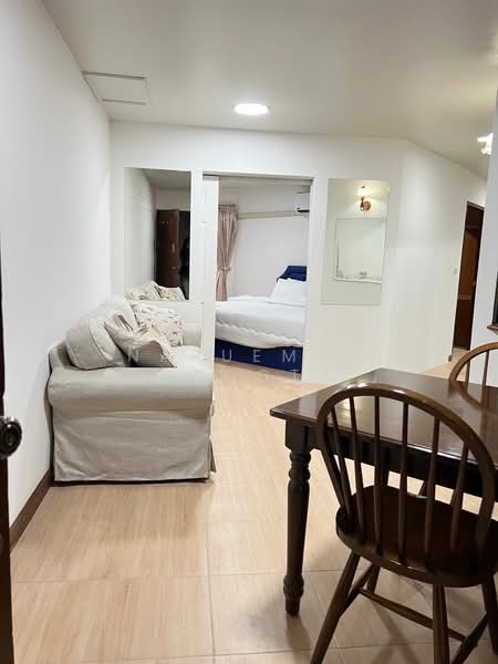 Witthayu Complex, Bangkok, 1673 New Petchaburi Road, Makkasan, Ratchathewi, Bangkok, 3 Bedrooms, 90 sqm, Condo For Rent, by Naruemol Wongta, 500366236 - DDproperty.com