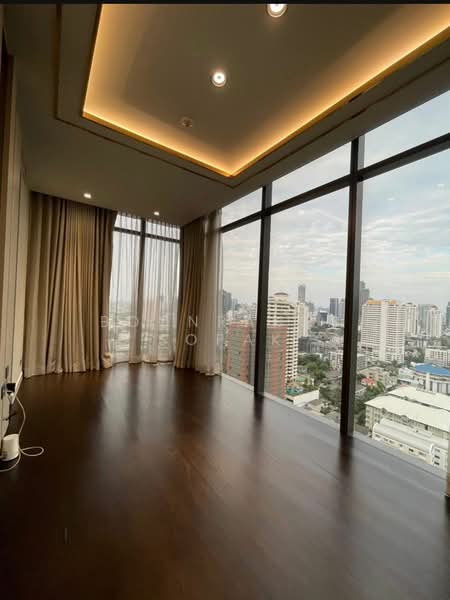 Vittorio 39, Bangkok, 8 Sukhumvit, Khlong Tan Nua, Watthana, Bangkok, 2 Bedrooms, 139 sqm, Condo For Rent, by Boonraksa Sopak, 500366244 - DDproperty.com