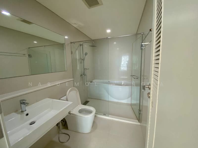Ivy Thonglor, Bangkok, 889 Thonglor Road, Khlong Tan Nua, Watthana, Bangkok, 1 Bedroom, 43 sqm, Condo For Rent, by Naruemol Wongta, 500366245 - DDproperty.com