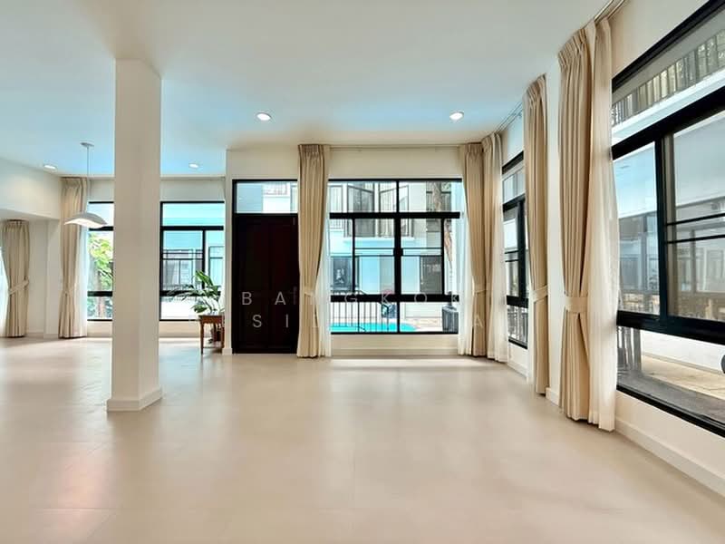 SW38 Place, Bangkok, Khong Tan, Khlong Toei, Bangkok, 4 Bedrooms, 350 sqm, Single Detached House For Rent, by Bangkok Residential, 500366261 - DDproperty.com