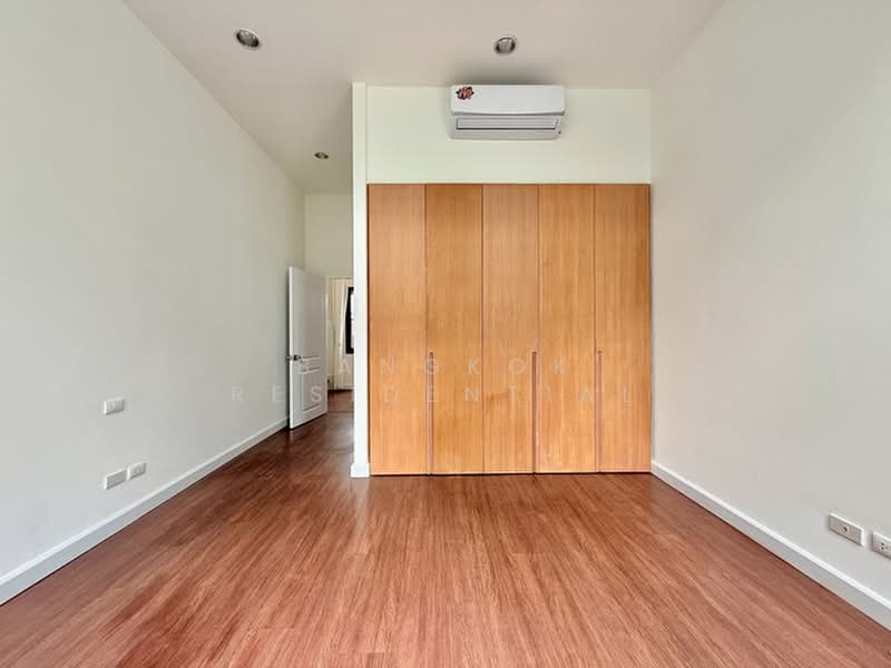 SW38 Place, Bangkok, Khong Tan, Khlong Toei, Bangkok, 4 Bedrooms, 350 sqm, Single Detached House For Rent, by Bangkok Residential, 500366261 - DDproperty.com