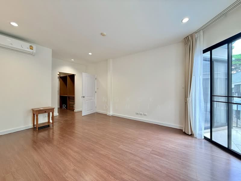 SW38 Place, Bangkok, Khong Tan, Khlong Toei, Bangkok, 4 Bedrooms, 350 sqm, Single Detached House For Rent, by Bangkok Residential, 500366261 - DDproperty.com
