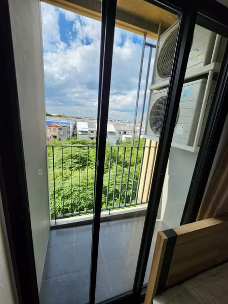 Atmoz Ratchada-Huaikwang, Bangkok, Saha Kan Pramun Alley, Wang Thonglang, Bangkok, 1 Bedroom, 34 sqm, Condo For Rent, by Nop Satjavitvisarn, 500366286 - DDproperty.com