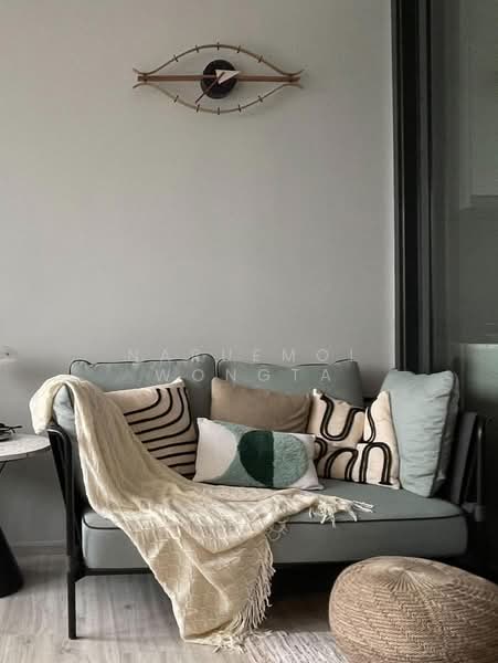 XT Huaikhwang, Bangkok, 244 Ratchadaphisek Road, Huai Khwang, Bangkok, 1 Bedroom, 35 sqm, Condo For Rent, by Naruemol Wongta, 500366328 - DDproperty.com