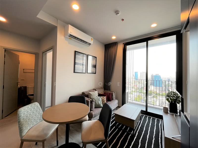 XT Ekkamai, Bangkok, 259 Soi Sukhumvit 63, Khlong Tan Nua, Watthana, Bangkok, 2 Bedrooms, 45 sqm, Condo For Rent, by TRC Property, 500366334 - DDproperty.com