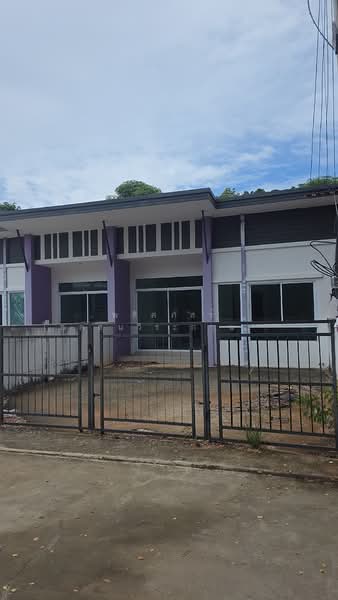ทาวโฮมตรงข้าม อบต.หนองบัวศาลา, Nakhon Ratchasima, Nong Bua Sala, Muang Nakhon Ratchasima, Nakhon Ratchasima, 2 Bedrooms, 95 sqm, Townhouse For Sale, by พลิศภัสร์ โชคธนวีระกานต์, 500366366 - DDproperty.com