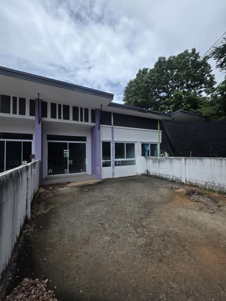 ทาวโฮมตรงข้าม อบต.หนองบัวศาลา, Nakhon Ratchasima, Nong Bua Sala, Muang Nakhon Ratchasima, Nakhon Ratchasima, 2 Bedrooms, 95 sqm, Townhouse For Sale, by พลิศภัสร์ โชคธนวีระกานต์, 500366366 - DDproperty.com
