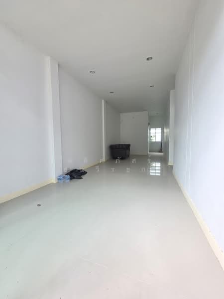 ทาวโฮมตรงข้าม อบต.หนองบัวศาลา, Nakhon Ratchasima, Nong Bua Sala, Muang Nakhon Ratchasima, Nakhon Ratchasima, 2 Bedrooms, 95 sqm, Townhouse For Sale, by พลิศภัสร์ โชคธนวีระกานต์, 500366366 - DDproperty.com