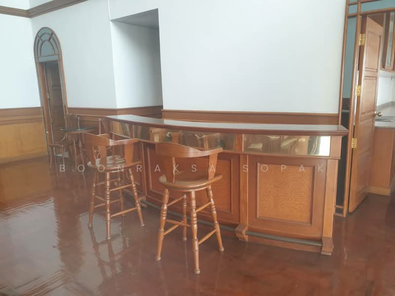 Le Premier 1, Bangkok, 13 Soi Sukhumvit 23, Khlongtoei Nua, Watthana, Bangkok, 3 Bedrooms, 358 sqm, Condo For Rent, by Boonraksa Sopak, 500366379 - DDproperty.com