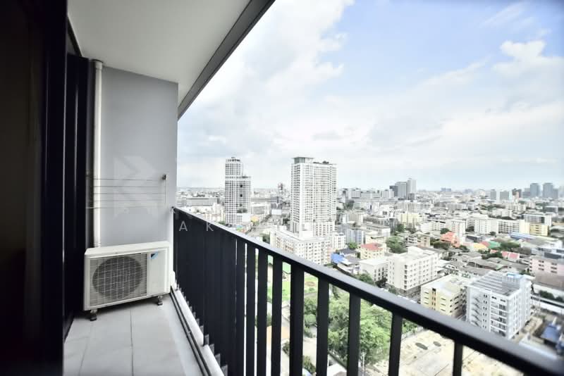 The Issara Ladprao, Bangkok, 296 Ladpao Road, Jom Phon, Chatuchak, Bangkok, 1 Bedroom, 52 sqm, Condo For Sale, by Sirirut Havee Akehurst, 500366389 - DDproperty.com