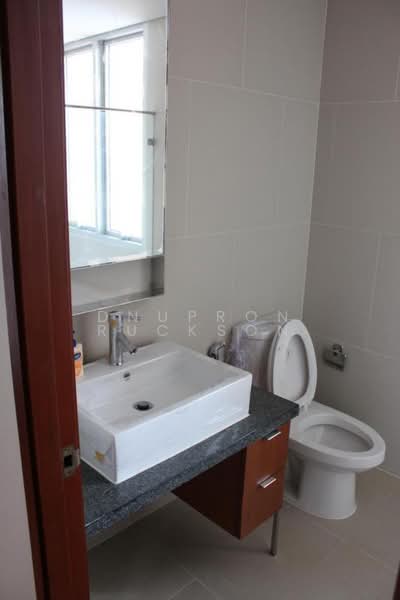 Villa Sathorn, Bangkok, 5 KrungThonBuri Road, Khlong Ton Sai, Khlong San, Bangkok, 2 Bedrooms, 91 sqm, Condo For Rent, by Dnupron Ruckson, 500366407 - DDproperty.com