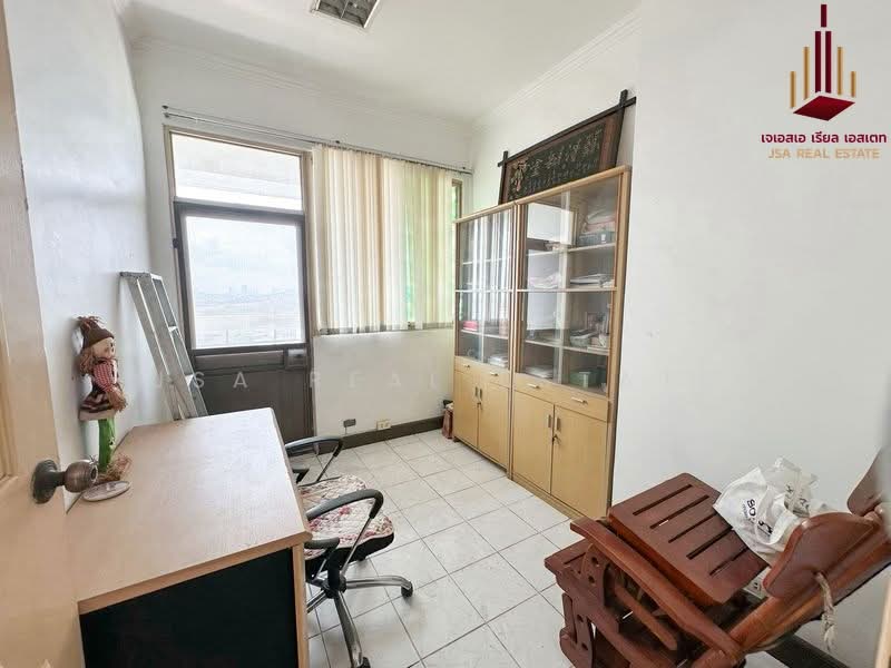 Royal Castle Pattanakarn, Bangkok, 701 Panya Village, Suan Luang, Bangkok, 3 Bedrooms, 215 sqm, Condo For Sale, by JSA REAL ESTATE, 500366415 - DDproperty.com