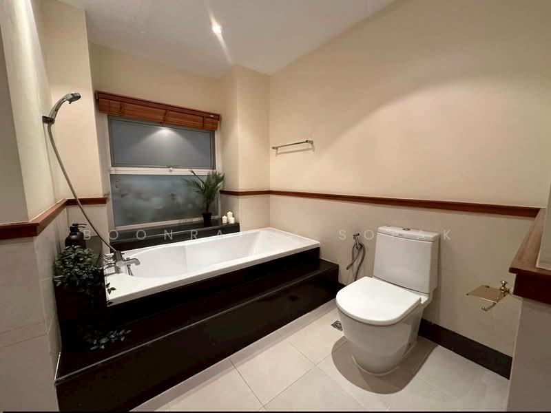 Sathorn Seven Residence, Bangkok, 139-4 Soi Sathorn 7 Yak 4, Thung Maha Mek, Sathon, Bangkok, 3 Bedrooms, 193 sqm, Apartment For Rent, by Boonraksa Sopak, 500366423 - DDproperty.com