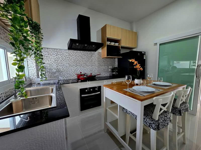 Living 36 At Pong Mabprachan Lake, Chon Buri (Pattaya), Map Prachan Reservoir 3240, Poong, Bang Lamung (Pattaya), Chon Buri (Pattaya), 3 Bedrooms, 288 sqm, Villa For Rent, by Praveen Peter, 500366460 - DDproperty.com
