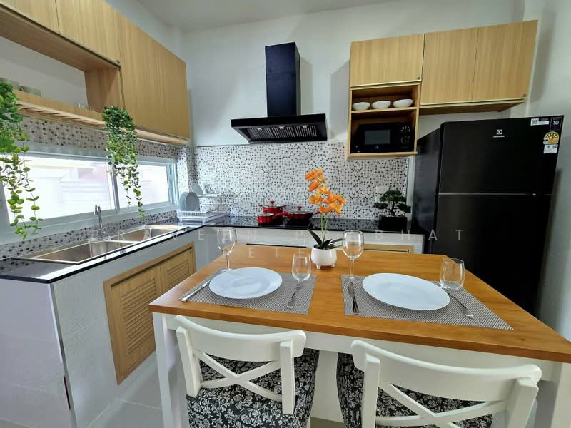 Living 36 At Pong Mabprachan Lake, Chon Buri (Pattaya), Map Prachan Reservoir 3240, Poong, Bang Lamung (Pattaya), Chon Buri (Pattaya), 3 Bedrooms, 288 sqm, Villa For Rent, by Praveen Peter, 500366460 - DDproperty.com
