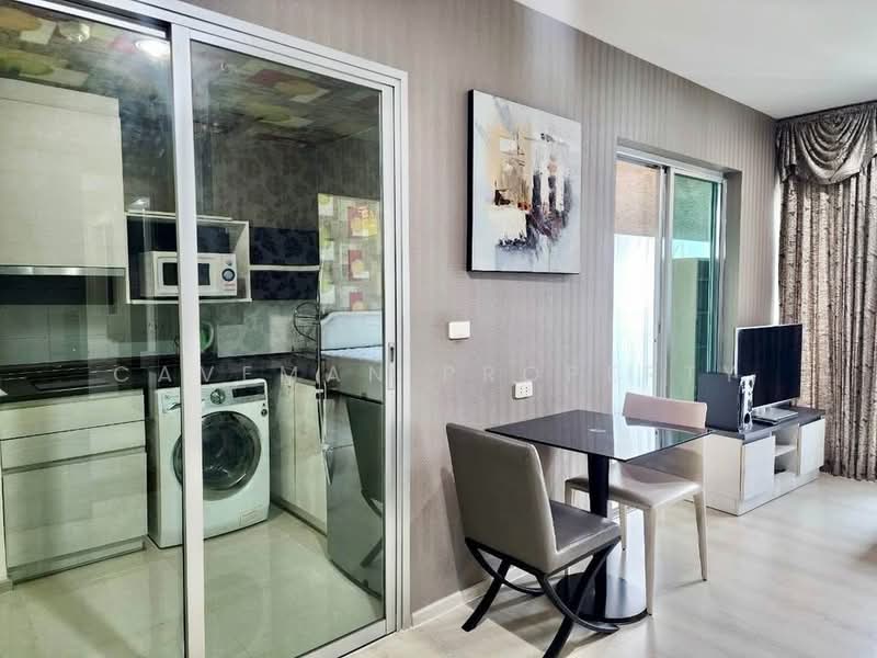 Life Ratchadapisek, Bangkok, 279 Ratchadapisaek Road, Huai Khwang, Bangkok, 2 Bedrooms, 46 sqm, Condo For Rent, by Caveman Property, 500366472 - DDproperty.com