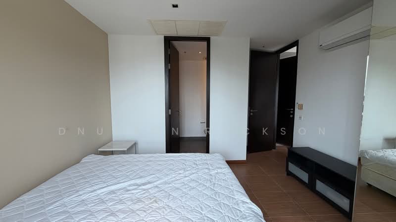 The Lofts Yennakart, Bangkok, 366 ์Soi Nang Linchi Yenakat Road, Chong Nonsi, Yan Nawa, Bangkok, 2 Bedrooms, 70 sqm, Condo For Rent, by Dnupron Ruckson, 500366490 - DDproperty.com