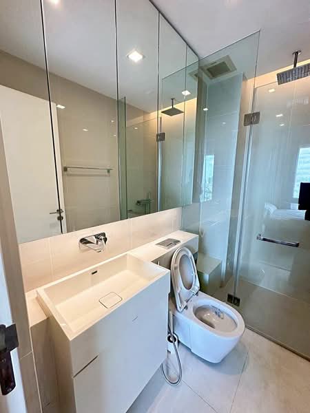 The Saint Residences Ladprao, Bangkok, 588 Vibhavadi-Rangsit Road, Jom Phon, Chatuchak, Bangkok, 1 Bedroom, 30 sqm, Condo For Rent, by Nop Satjavitvisarn, 500366497 - DDproperty.com