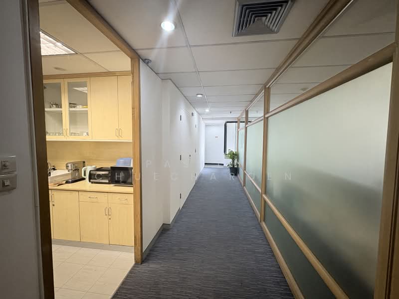 Ocean Tower II, Bangkok, 75 Soi Watthana, Khlongtoei Nua, Watthana, Bangkok, , 445 sqm, Office Space For Rent, by Pasith Chuecharoen, 500366499 - DDproperty.com