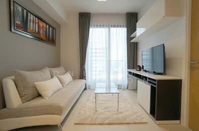 For Rent - The Lofts Ekkamai, Bangkok