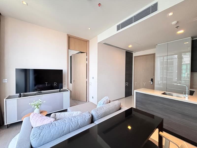 The Esse Asoke, Bangkok, 333 Soi Sukhumvit 21, Sukhumvit Road, Khlongtoei Nua, Watthana, Bangkok, 1 Bedroom, 45 sqm, Condo For Rent, by TRC Property, 500366526 - DDproperty.com