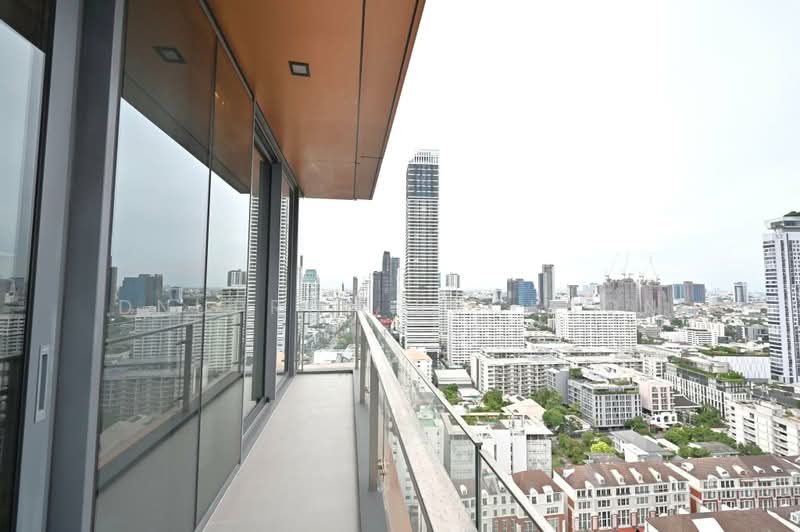 Khun By Yoo, Bangkok, 338 Thonglor Road, Khlong Tan Nua, Watthana, Bangkok, 3 Bedrooms, 140 sqm, Condo For Sale, by Dnupron Ruckson, 500366527 - DDproperty.com