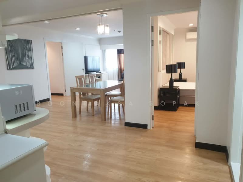 Baan Suanpetch, Bangkok, 18 Soi Sukhumvit 39, Khlong Tan Nua, Watthana, Bangkok, 2 Bedrooms, 133 sqm, Condo For Rent, by Boonraksa Sopak, 500366569 - DDproperty.com