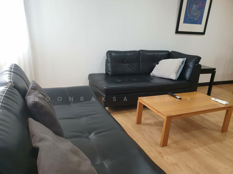 Baan Suanpetch, Bangkok, 18 Soi Sukhumvit 39, Khlong Tan Nua, Watthana, Bangkok, 2 Bedrooms, 133 sqm, Condo For Rent, by Boonraksa Sopak, 500366569 - DDproperty.com