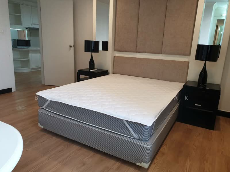 Baan Suanpetch, Bangkok, 18 Soi Sukhumvit 39, Khlong Tan Nua, Watthana, Bangkok, 2 Bedrooms, 133 sqm, Condo For Rent, by Boonraksa Sopak, 500366569 - DDproperty.com