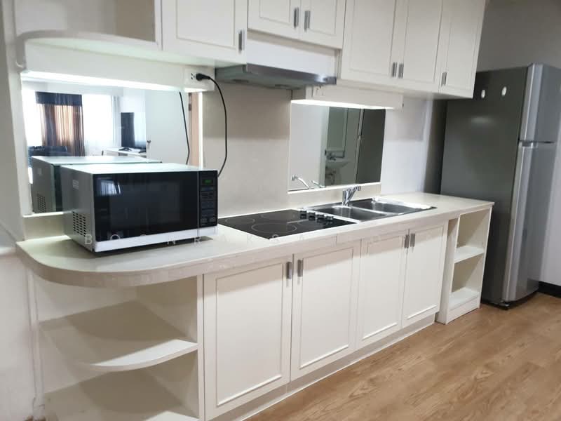 Baan Suanpetch, Bangkok, 18 Soi Sukhumvit 39, Khlong Tan Nua, Watthana, Bangkok, 2 Bedrooms, 133 sqm, Condo For Rent, by Boonraksa Sopak, 500366569 - DDproperty.com
