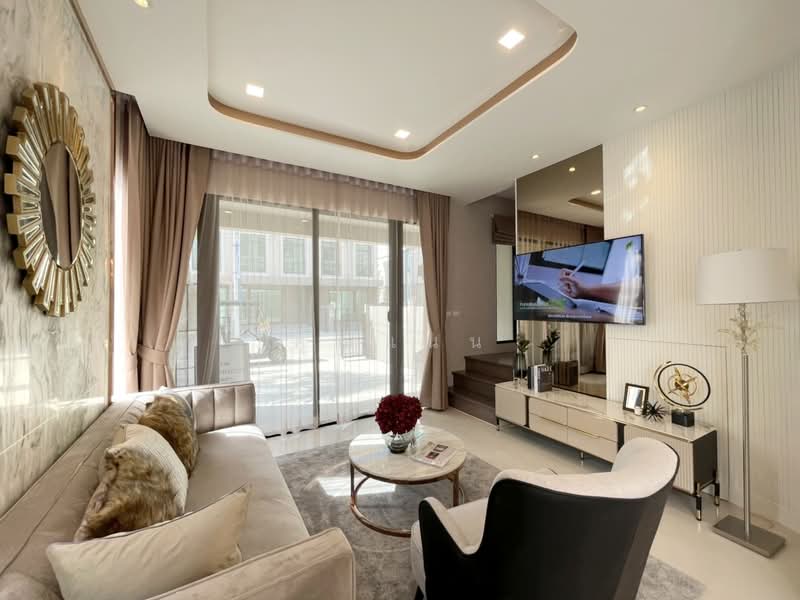 PATIO Kanlapaphruek-Sathorn, Bangkok, 8/6 Kallapaphruk-Sathorn, Bang Khae, Bangkok, 3 Bedrooms, 163 sqm, Townhouse For Sale, by คุณแนน, 500366600 - DDproperty.com