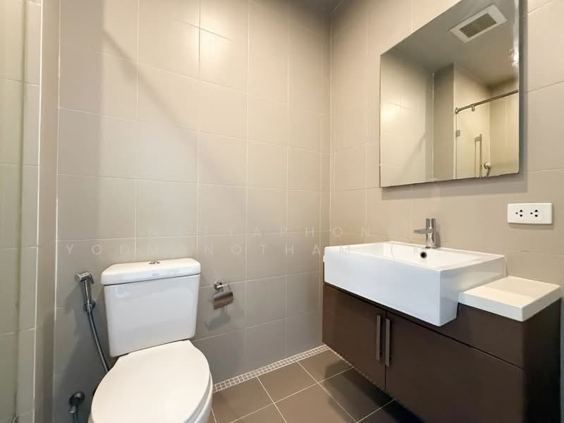 Hive Sathorn, Bangkok, Krung Thonburi Road, Khlong Ton Sai, Khlong San, Bangkok, 1 Bedroom, 49 sqm, Condo For Rent, by NATTAPHONG Yodmanotham (K. Book), 500366628 - DDproperty.com