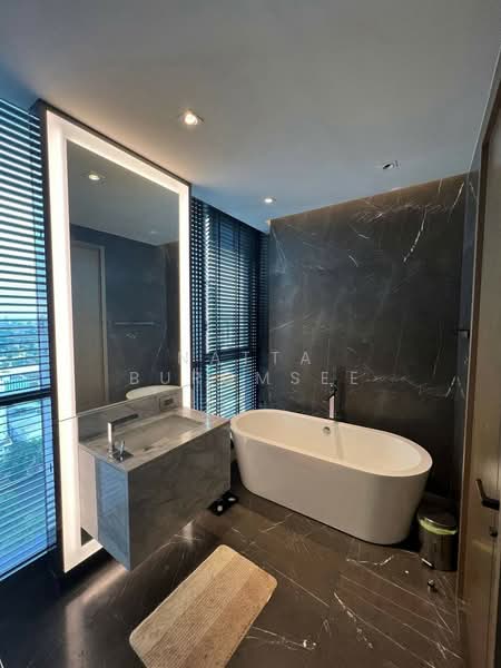 The Monument Thonglor, Bangkok, 998 Thonglor Road, Khlong Tan Nua, Watthana, Bangkok, 3 Bedrooms, 126 sqm, Condo For Rent, by Tongchompoo Pattanachaiwongkoon, 500366702 - DDproperty.com