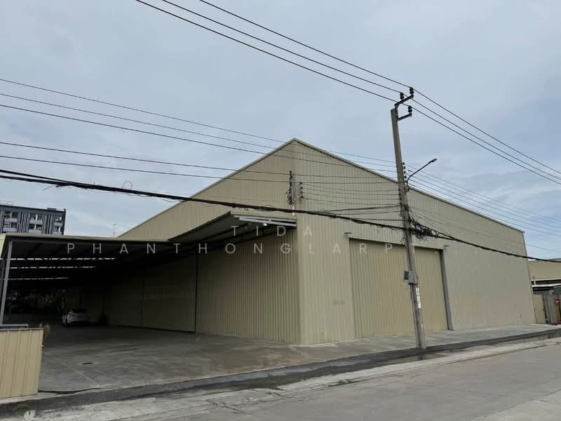 ให้เช่า โกดัง ลาดพร้าว 112 กลางใจเมือง ใกล้แยกห้วยขวาง ใกล้ทางด่วน, กรุงเทพ, พลับพลา, วังทองหลาง, กรุงเทพ, 1,213 ตร.ม., โกดัง-โรงงาน ให้เช่า, โดย Tida phanthonglarptawee, 500366731 - DDproperty.com
