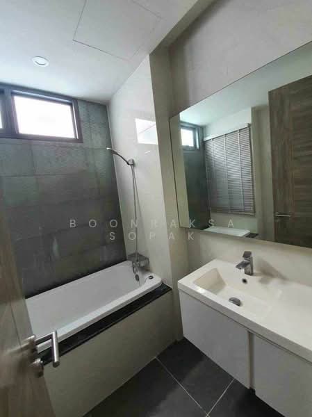 Mayfair Place Sukhumvit 50, Bangkok, Soi Sukhumvit 50, Phra Kanong, Khlong Toei, Bangkok, 2 Bedrooms, 71 sqm, Condo For Rent, by Boonraksa Sopak, 500366804 - DDproperty.com