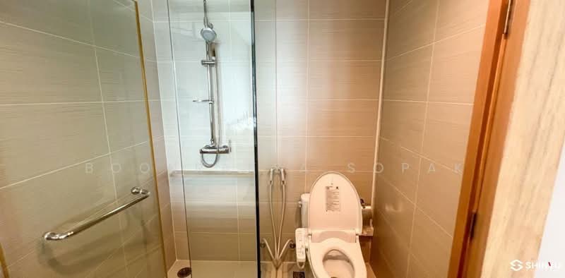 Siri At Sukhumvit, Bangkok, 902 Sukhumvit Road, Phra Kanong, Khlong Toei, Bangkok, 1 Bedroom, 52 sqm, Condo For Rent, by Boonraksa Sopak, 500366826 - DDproperty.com