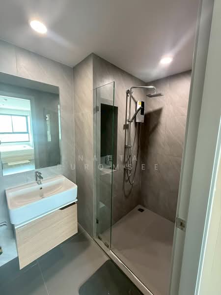 IDEO Chula-Samyan, Bangkok, Si Phraya Road, Maha Phrutharam, Bang Rak, Bangkok, 2 Bedrooms, 63 sqm, Condo For Rent, by Natta Buromsee, 500366828 - DDproperty.com