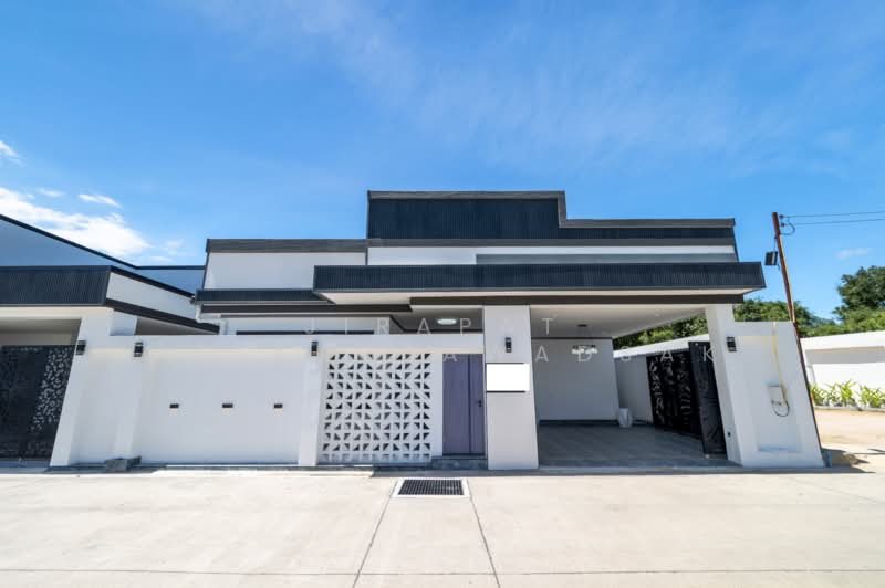 undefined, Chon Buri (Pattaya), Nong Pru, Bang Lamung (Pattaya), Chon Buri (Pattaya), 3 Bedrooms, 364 sqm, Villa For Rent, by Jirapat Chuangsawadsak, 500366841 - DDproperty.com