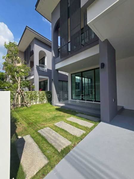 THE ETERNITY ARC Ramintra-Watcharapol, Bangkok, Sukhaphiban 5 32 Alley, O-Ngoen, Sai Mai, Bangkok, 4 Bedrooms, 235 sqm, Single Detached House For Rent, by Correct Property, 500366843 - DDproperty.com