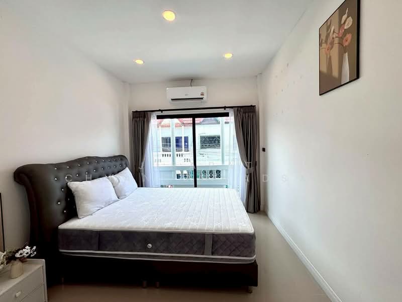3-BR Townhouse, Chon Buri (Pattaya), Nong Pru, Bang Lamung (Pattaya), Chon Buri (Pattaya), 3 Bedrooms, 150 sqm, Townhouse For Rent, by Jirapat Chuangsawadsak, 500366895 - DDproperty.com