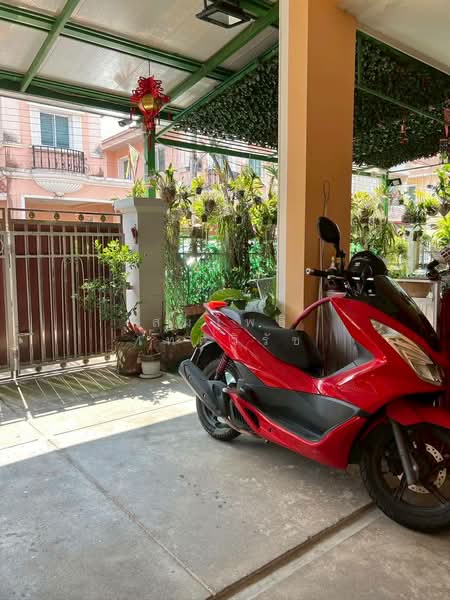 Prinyada Light Rama 5, Nonthaburi, Ratchapruek Road, Bang Krang, Muang Nonthaburi, Nonthaburi, 4 Bedrooms, 180 sqm, Single Detached House For Sale, by สมโพธิ เทศวิรัช, 500367018 - DDproperty.com