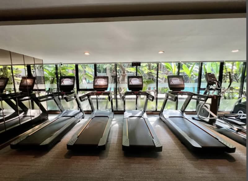 Vtara Sukhumvit 36, Bangkok, 118 Soi Saen Sabai, Phra Kanong, Khlong Toei, Bangkok, 1 Bedroom, 30 sqm, Condo For Sale, by Kawinthip Wisesdenchai, 500367030 - DDproperty.com