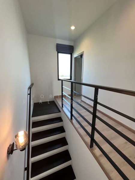 Premium Place Phaholyothin-Ramintra, Bangkok, Tha Rang, Bang Khen, Bangkok, 4 Bedrooms, 205 sqm, Townhouse For Rent, by Forty-Six Real Estate Group, 500367069 - DDproperty.com